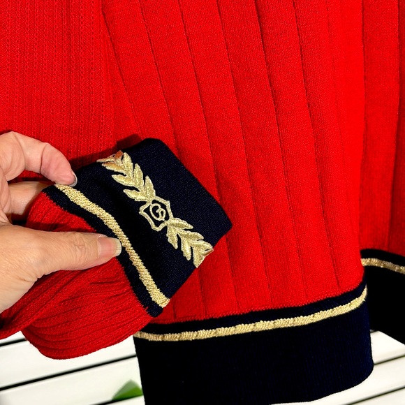 St. John Collection vintage red, navy and gold Santana knit sweater - Picture 5 of 7